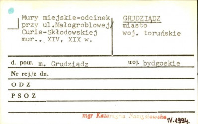 mury miejskie, skan 1