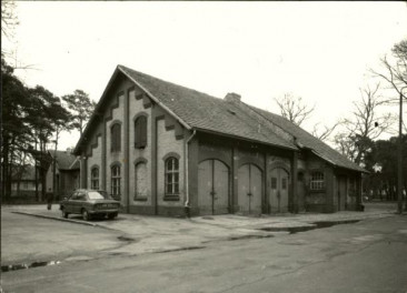 budynek nr 33 garaże Szpital Psychiatryczny, skan 2
