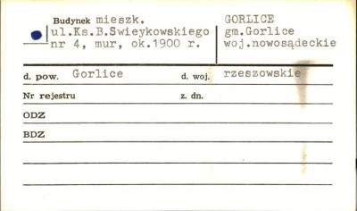 budynek mieszkalny, skan 1