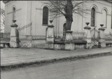 ogrodzenie kościoła, skan 3