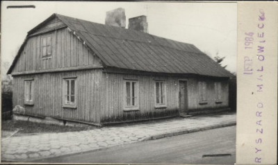 dom (1), skan 2