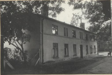 dom, skan 4