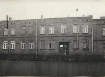dom, skan 4