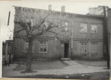 dom, skan 4