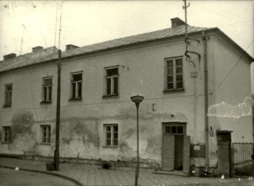 dom (w zesp. kolegiaty), skan 3