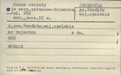 ruina stodoły w zespole pałacowo-folwarcznym, skan 1