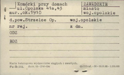komórki przy domach, skan 1