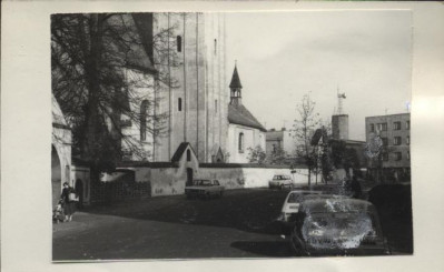 ogrodzenie kościoła paraf. pw. św. Michała, skan 2