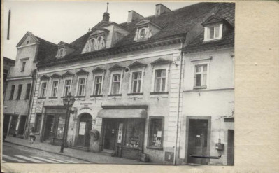 dom, ob. Kluczborski Dom Pszczelarza, skan 2