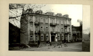 kamienica, ob. kancelaria biskupa prawosławnego, skan 2