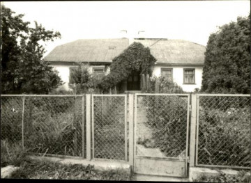 dworek, skan 3