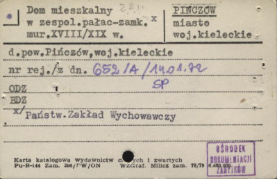 dom mieszkalny w zespol. pałac-zamk., skan 1