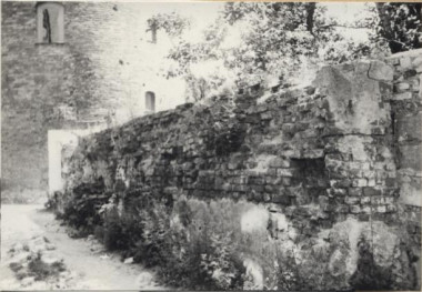 mur obronny - odcinek, skan 3