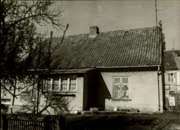 dom, skan 4