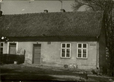 dom, skan 4