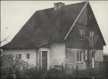 dom, skan 4