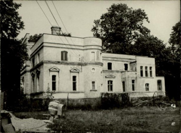 pałac, zespół fabryki mebli, skan 3