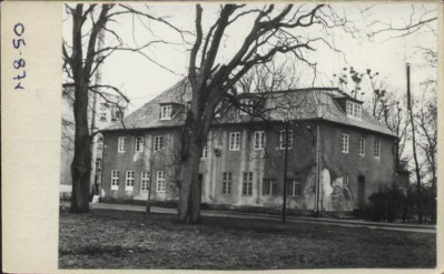 oficyna pałacowa, ob. Technikum rolnicze, skan 2