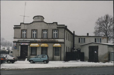 dom ob. restauracja, skan 2