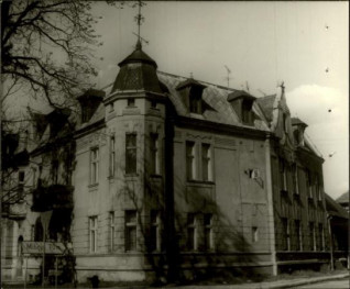 dom, skan 4