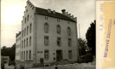 budynek uż. publ., skan 2
