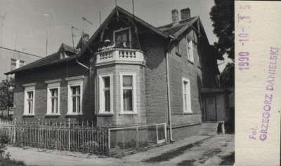 budynek mieszkalny, skan 2