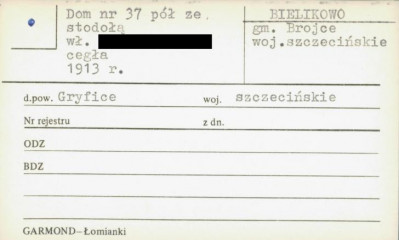 dom pół ze stodołą, skan 1