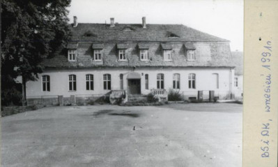 dwór, skan 2