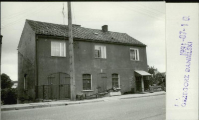 budynek mieszkalny, skan 2