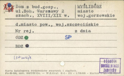 dom z budynkiem gospodarczym, skan 1