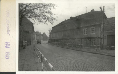 dom z budynkiem gospodarczym, skan 2