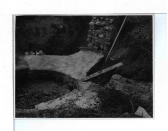 26 fotografii czarno-białych, skan 1