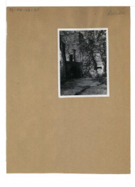 fotografia czarno-biała, Przybytek Arcykapłana, fragment ściany bocznej, skan 1