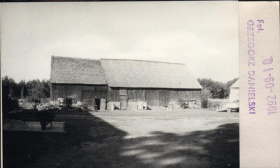 stodoła, skan 2