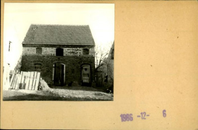 budynek gospodarczy II, skan 2