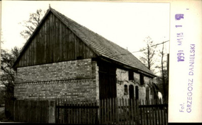 budynek gospodarczy, skan 2