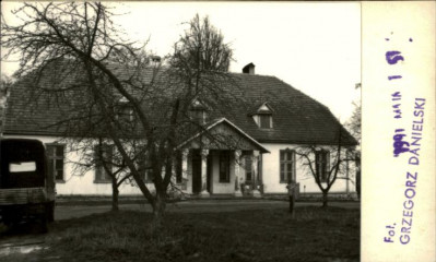 budynek biurowy, skan 2