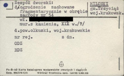 ogrodzenie z zespołu dworskiego zachowane fragmentarycznie w obrębie zagrody, skan 1