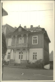 dom, skan 9