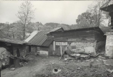 zabudowania gospodarcze, skan 4