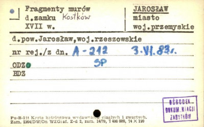 fragmenty murów d. zamku Kostków, skan 1