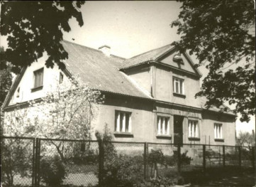 dom, skan 4