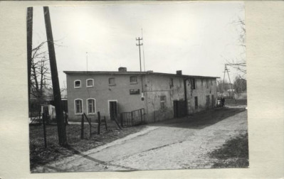 budynek gospodarczy i sklep, skan 2