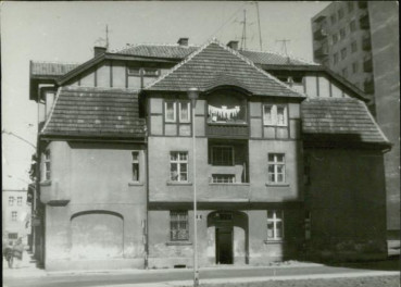 dom, skan 7