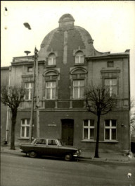 dom, ob. biblioteka publiczna, skan 3
