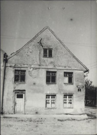 dom, skan 4