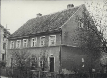 dom, skan 4