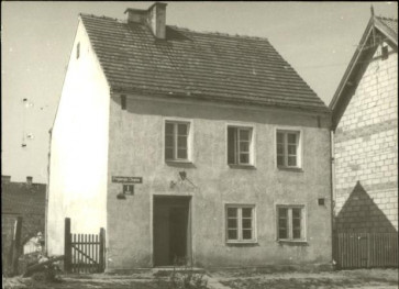 dom, skan 4