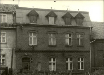 dom, skan 4