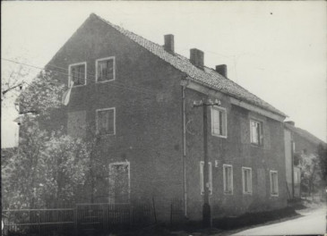 dom, skan 4
